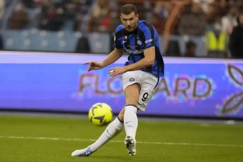 Tiền đạo của Inter Milan, Edin Dzeko